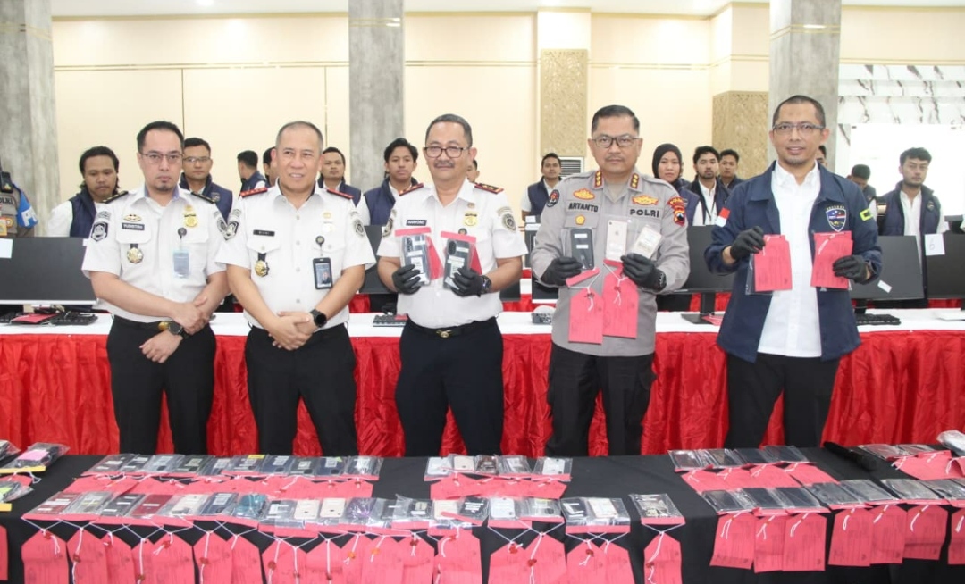 Polda Jateng Bersama FBI Ungkap Penipuan Online di Solo Raya, 39 Tersangka Diamankan