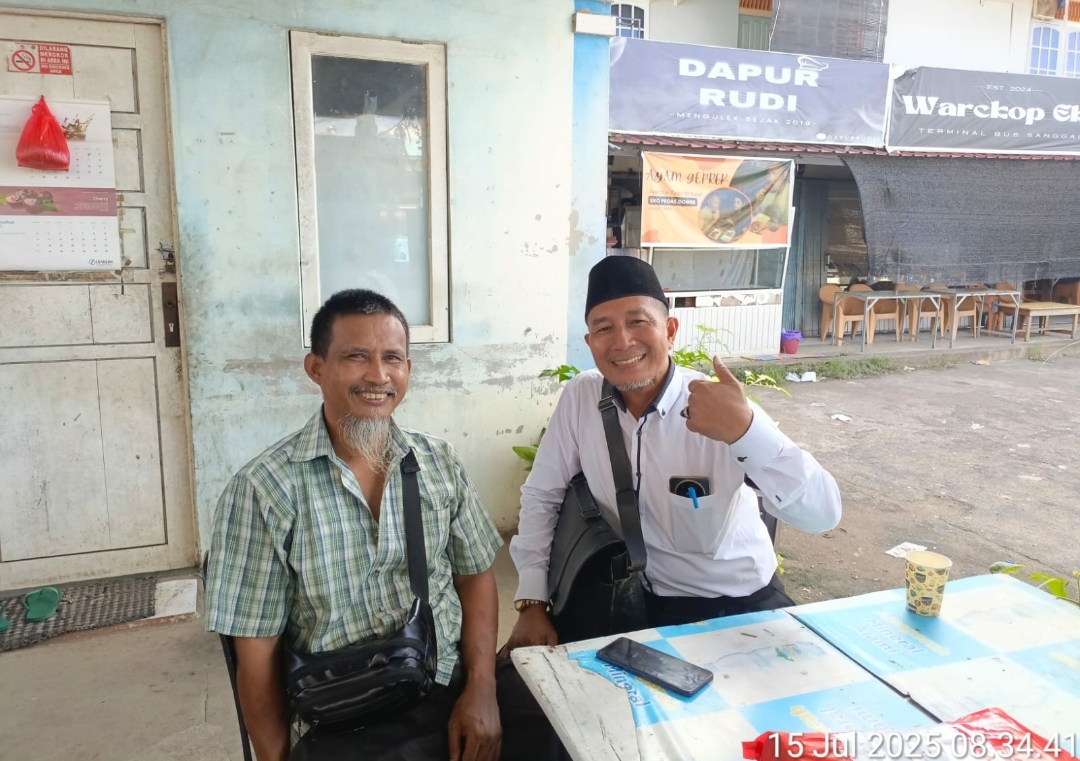 Harris, Pengemudi Tunggal Trayek SGU–Entikong: Tiada Duanya