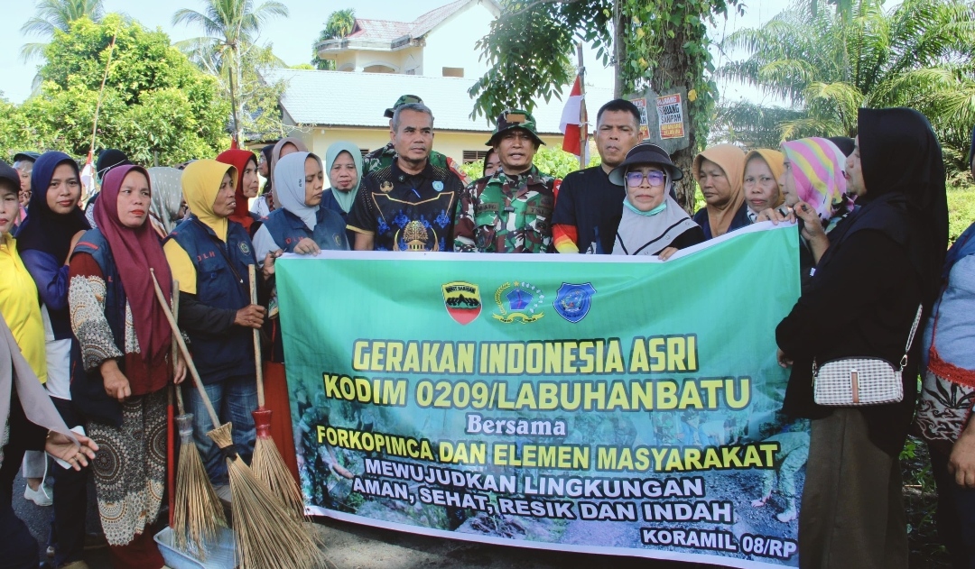 Gotong Royong Massal Gerakan ASRI Presiden RI, Wujudkan Labuhanbatu Aman, Sehat, Resik, dan Indah