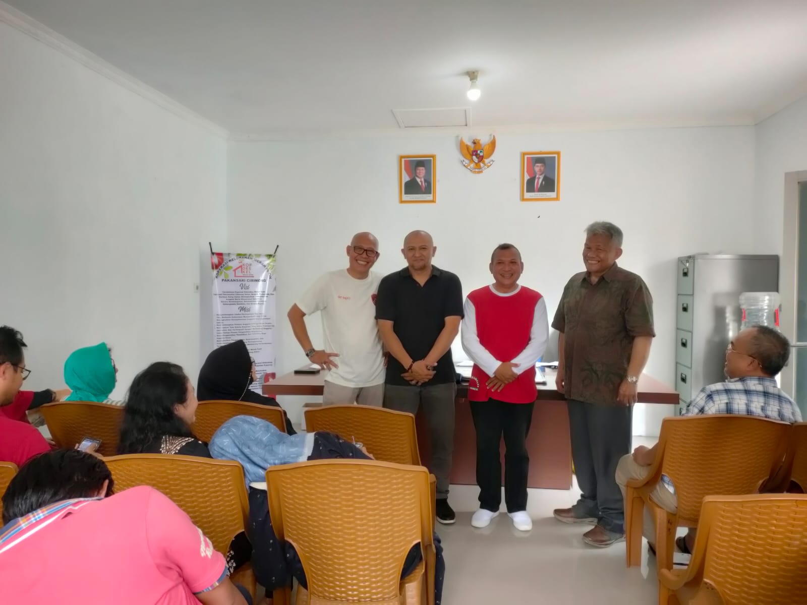 Pemilihan Ketua RW 13 Perumahan Nirwana Estate Cibinong Berlangsung Lancar dan Demokratis