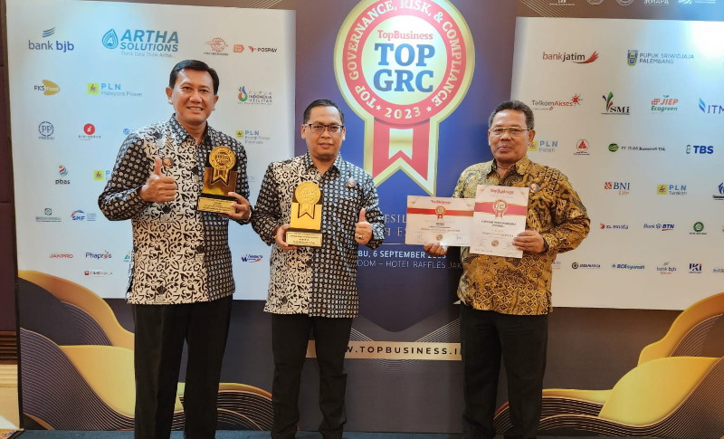 Tata Kelola PT BPR Bank Daerah Karanganyar Sangat Bagus dan Semakin Tangguh Sehingga Meraih GRC Awward 2023