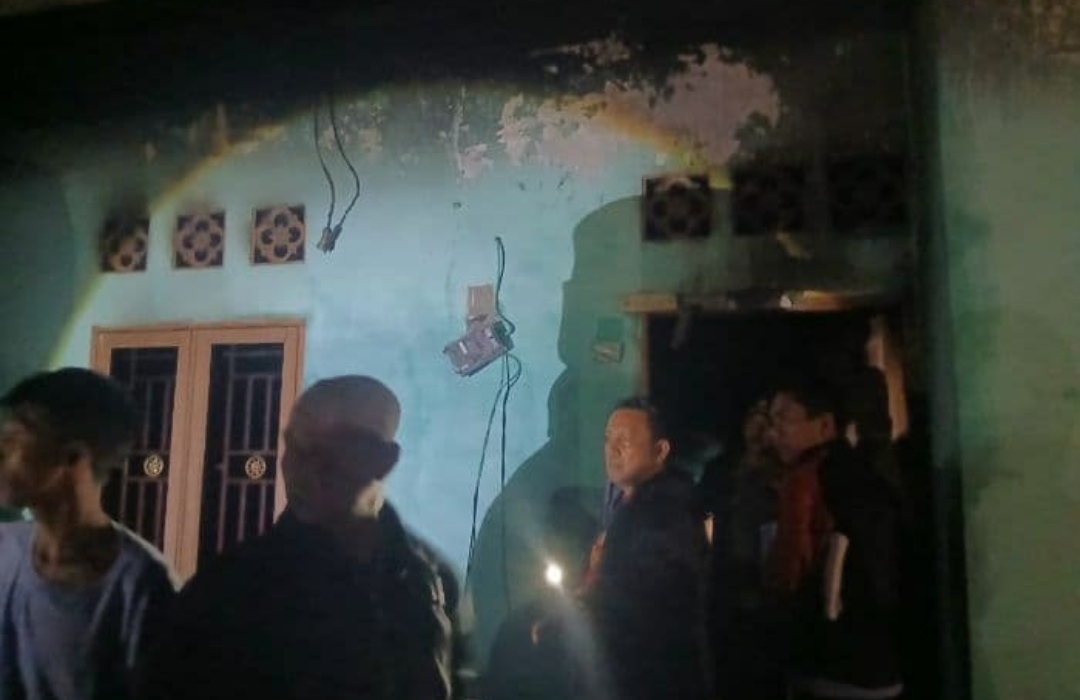 Tewas Tersetrum Saat Kebakaran, BPBD: Jangan Sentuh Instalasi Listrik