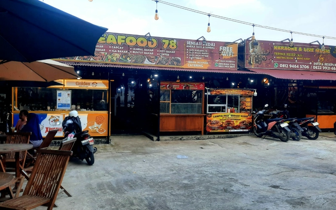 Rumah Seafood 78 Jl Raya Copot Hadirkan Menu Bintang Lima Harga Kaki Lima