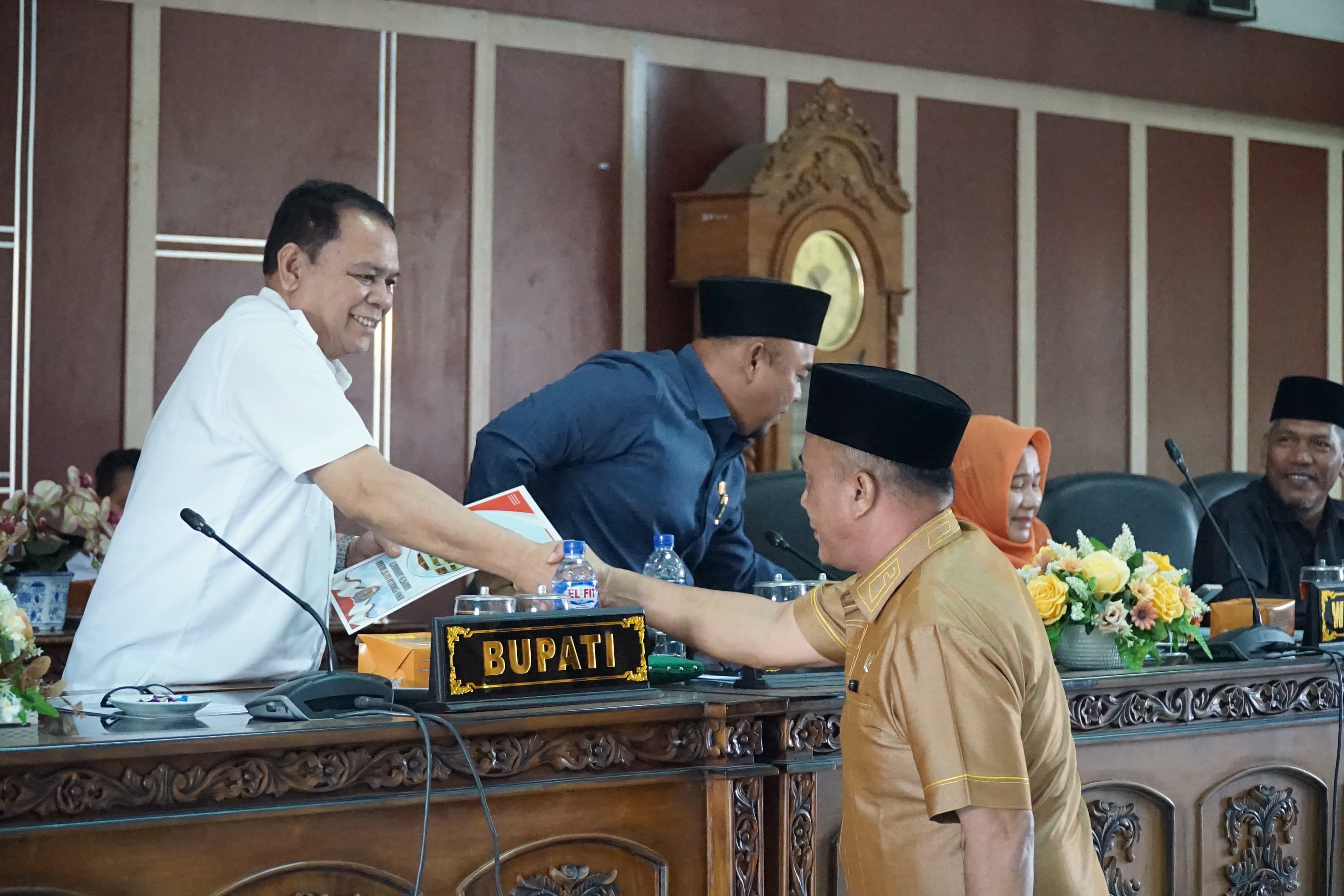 Alat Kelengkapan DPRD Kabupaten Labuhanbatu Masa Sidang I Ditetapkan 