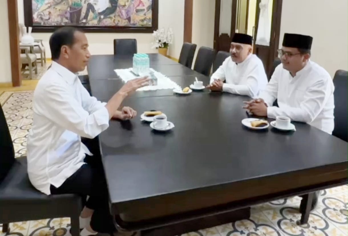 Jokowi: Mas Ilyas, Pak Tri Saya Titip Karanganyar Tetap Blusukan dan Perhatikan Petani dan Insfratruktur