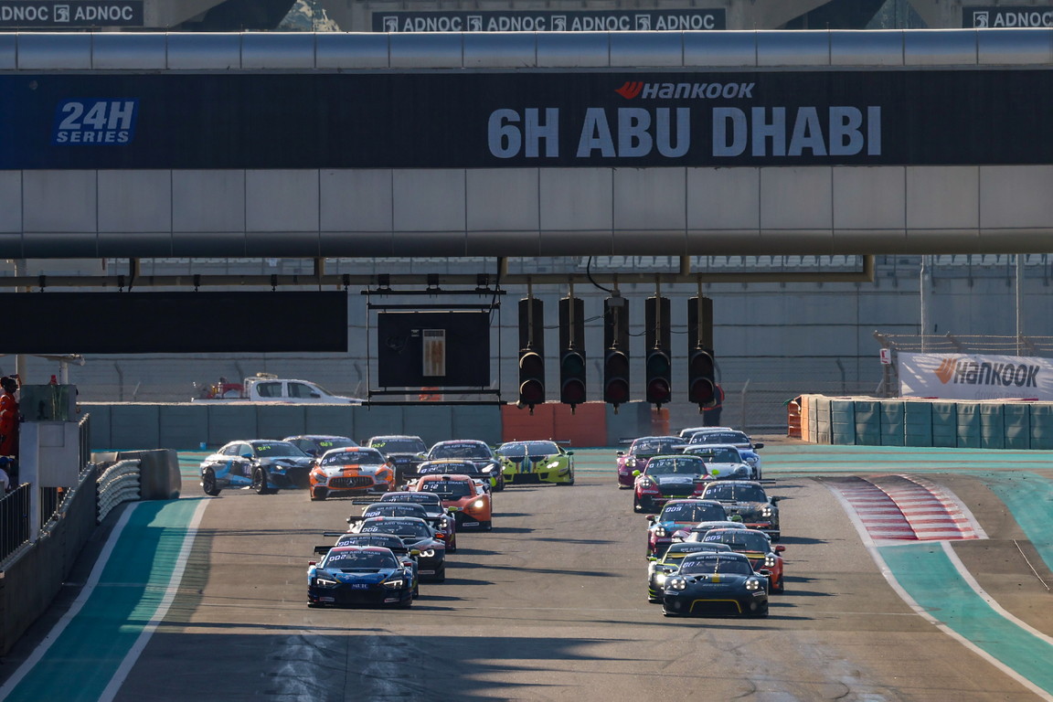 Seri Balapan Hankook 24H Dimulai di Abu Dhabi dengan Ban Balap Hankook Terbaru