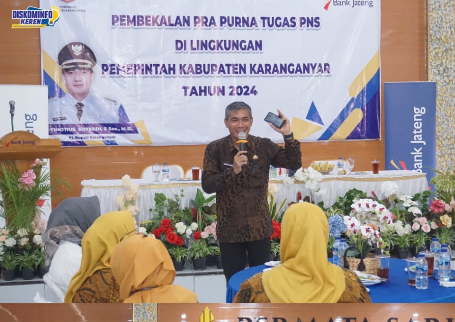 Pj Bupati Karanganyar Beri Pembekalan ASN Jelang Purna Tugas