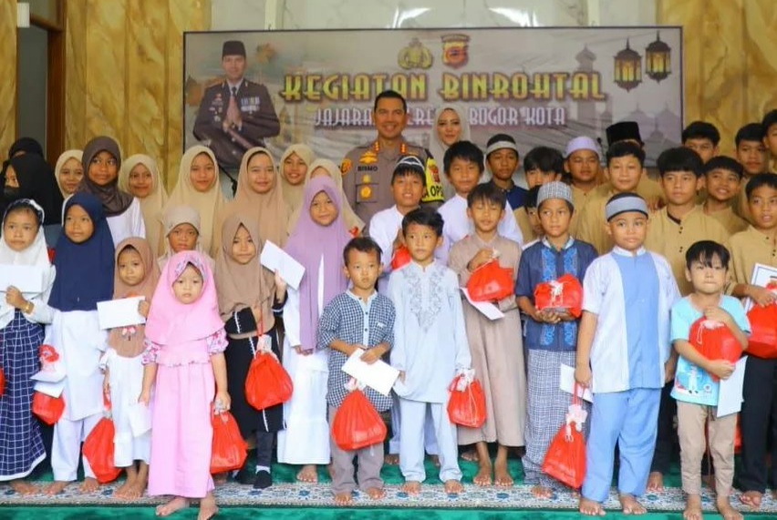 Polresta Bogor Kota Gelar Pengajian dan Doa Bersama serta santunan Anak Yatim