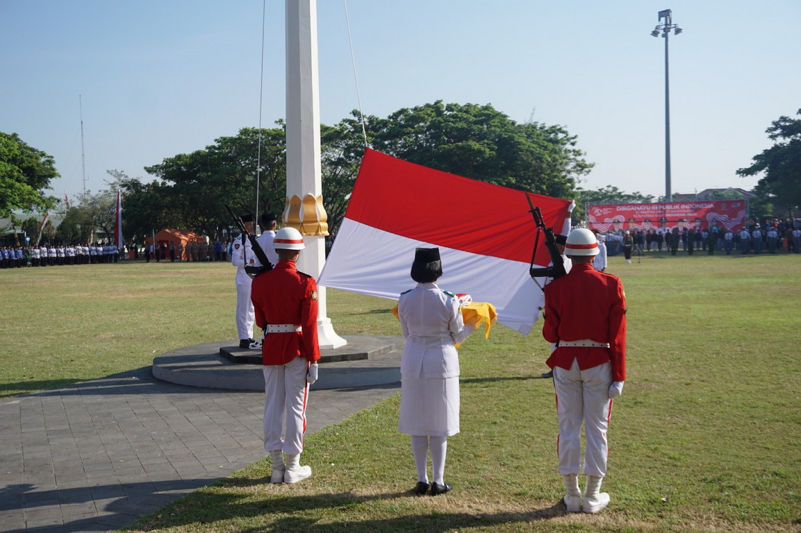 Upacara HUT RI ke 79 di Kabupaten Karanganyar Berjalan Dengan Khidmat dan Sakral