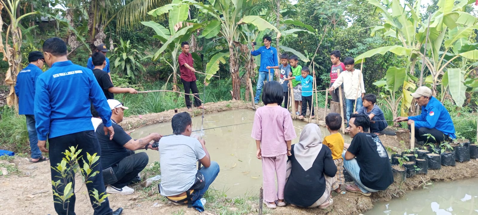 Di Momen Hari Sumpah Pemuda, Lomba Mancing Bersama Warga Desa Sukamakmur DPC IPJI Kab Bogor Rayakan HUT Ke 24 