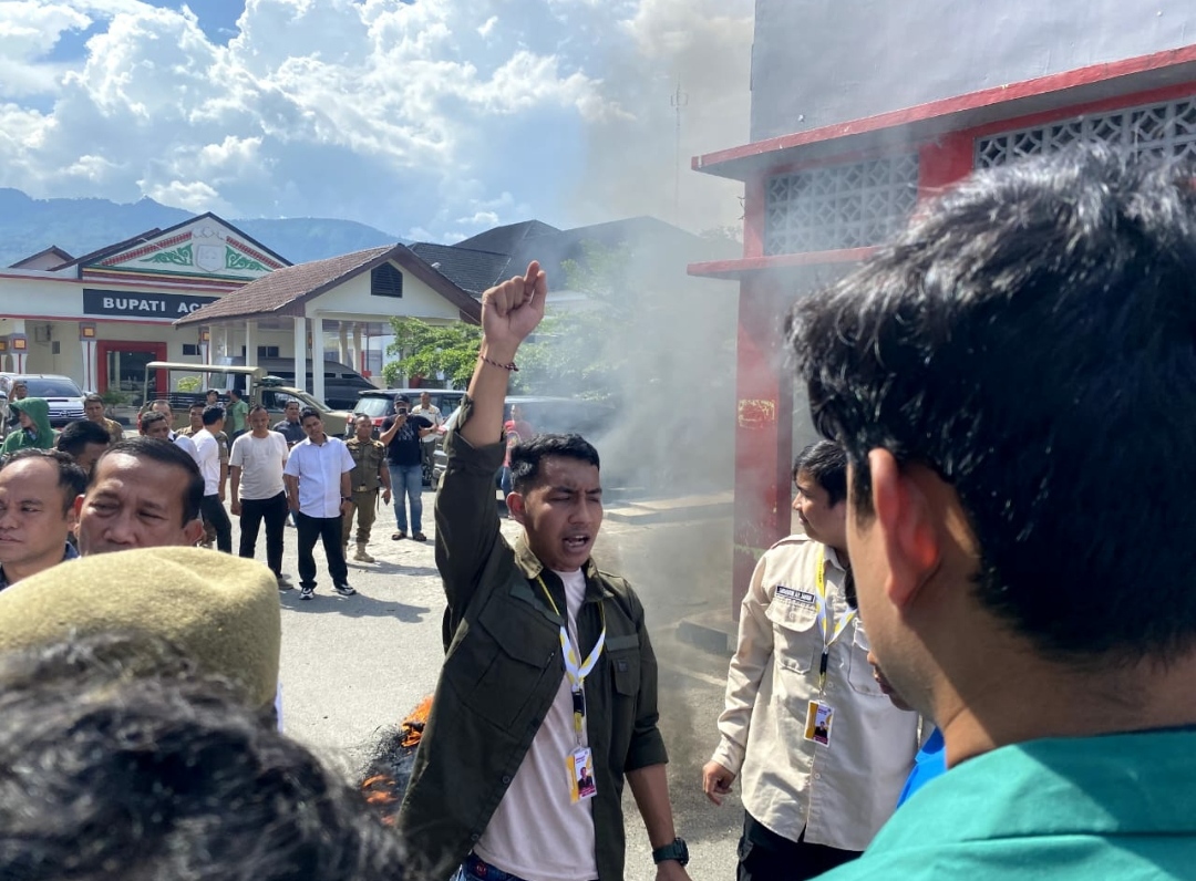 IPMAT Banda Aceh Desak Kalaksa BPBD, Kadis Sosial, dan Camat Serius Tangani Korban Banjir