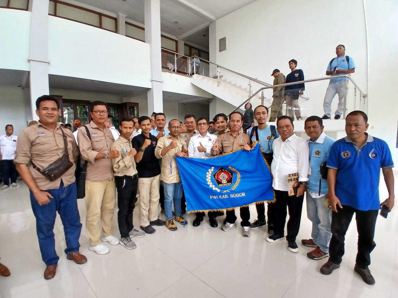 Ketua PWI Kabupaten Bogor Dukung Kebijakan Bupati Rudy Susmanto Soal Jam Masuk Sekolah Pukul 07:00