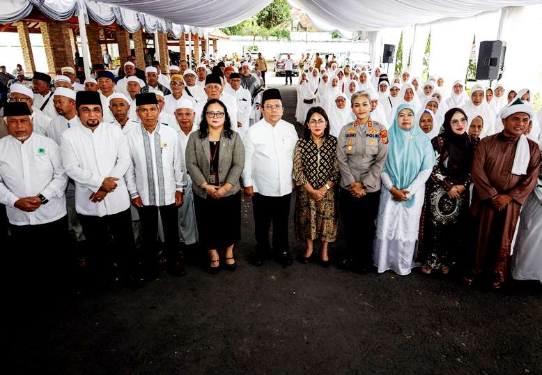 Walikota Siantar dan Forkopimda Lakukan Tepung Tawar Haji/Hajjah
