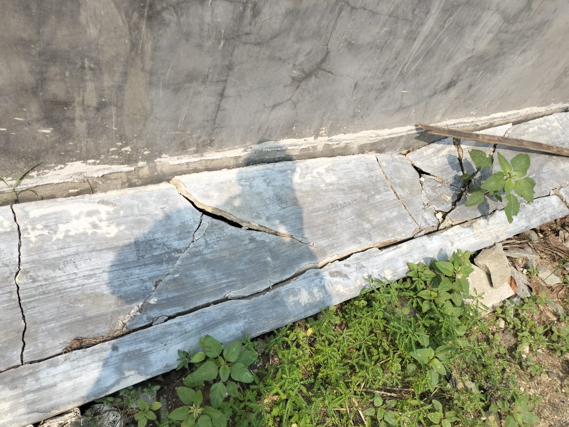 Masyarakat Kecewa, Proyek Pembangunan Tanggul (Ciranjieun) di Perum Graha Cibadak Baru 4 Bulan Sudah Rusak