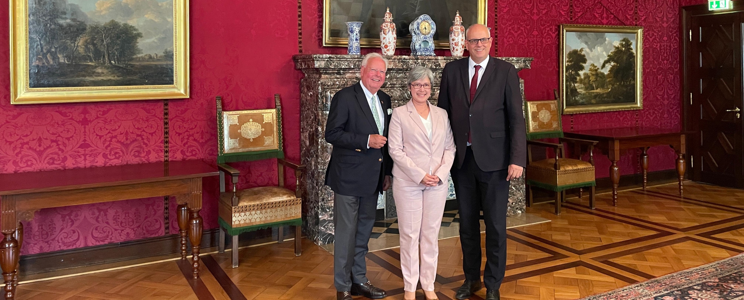 Perkuat Hubungan Indonesia dan Bremen, Konjen RI Hamburg Temui Wali Kota dan IHK Bremen