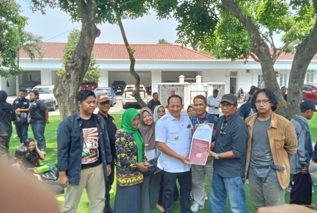 Forum Tani di Hari Tani  Sarasehan dengan Bupati Karanganyar, Sampaikan Tujuh Tuntutan Reforma Agraria