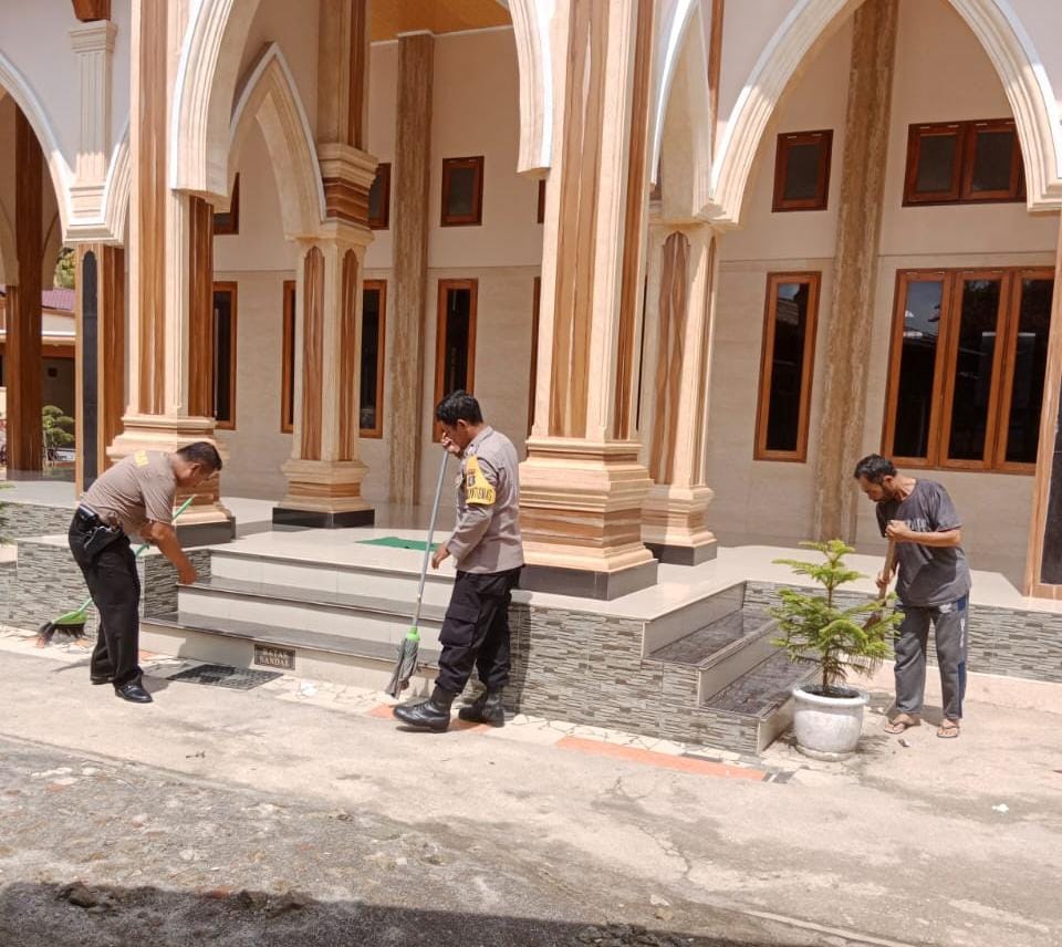 Sambut Ramadhan, Polres Simalungun dan Polsek Jajaran Gelar Serentak Bakti Ramadhan di Masjid-Masjid