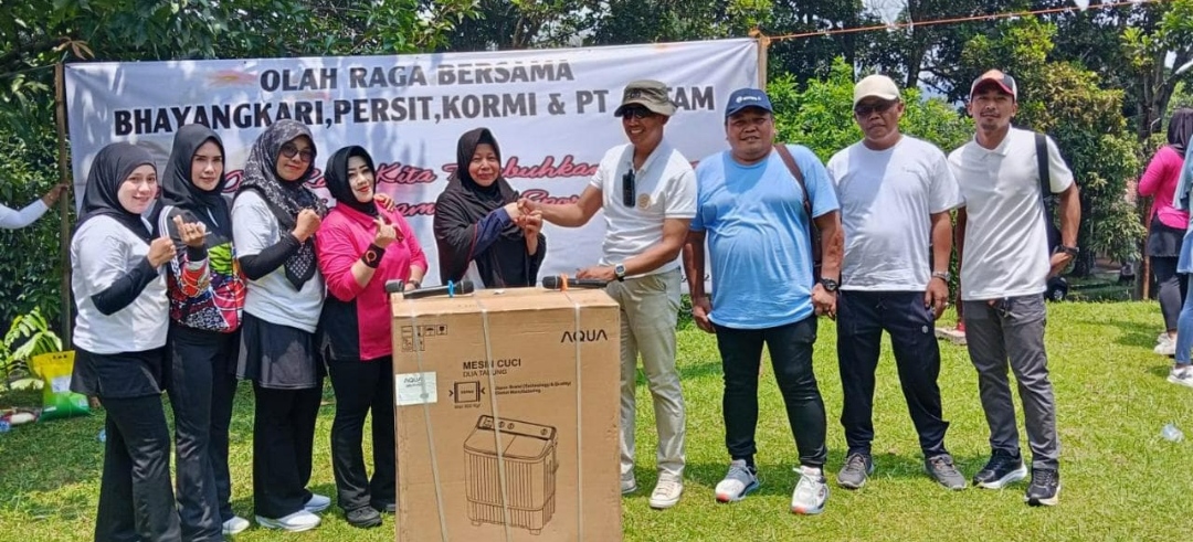 PT Antam UBPE Gelar Senam Sehat Bersama Forkopincam Nanggung, Wujudkan Sinergitas TNI-Polri dan Masyarakat