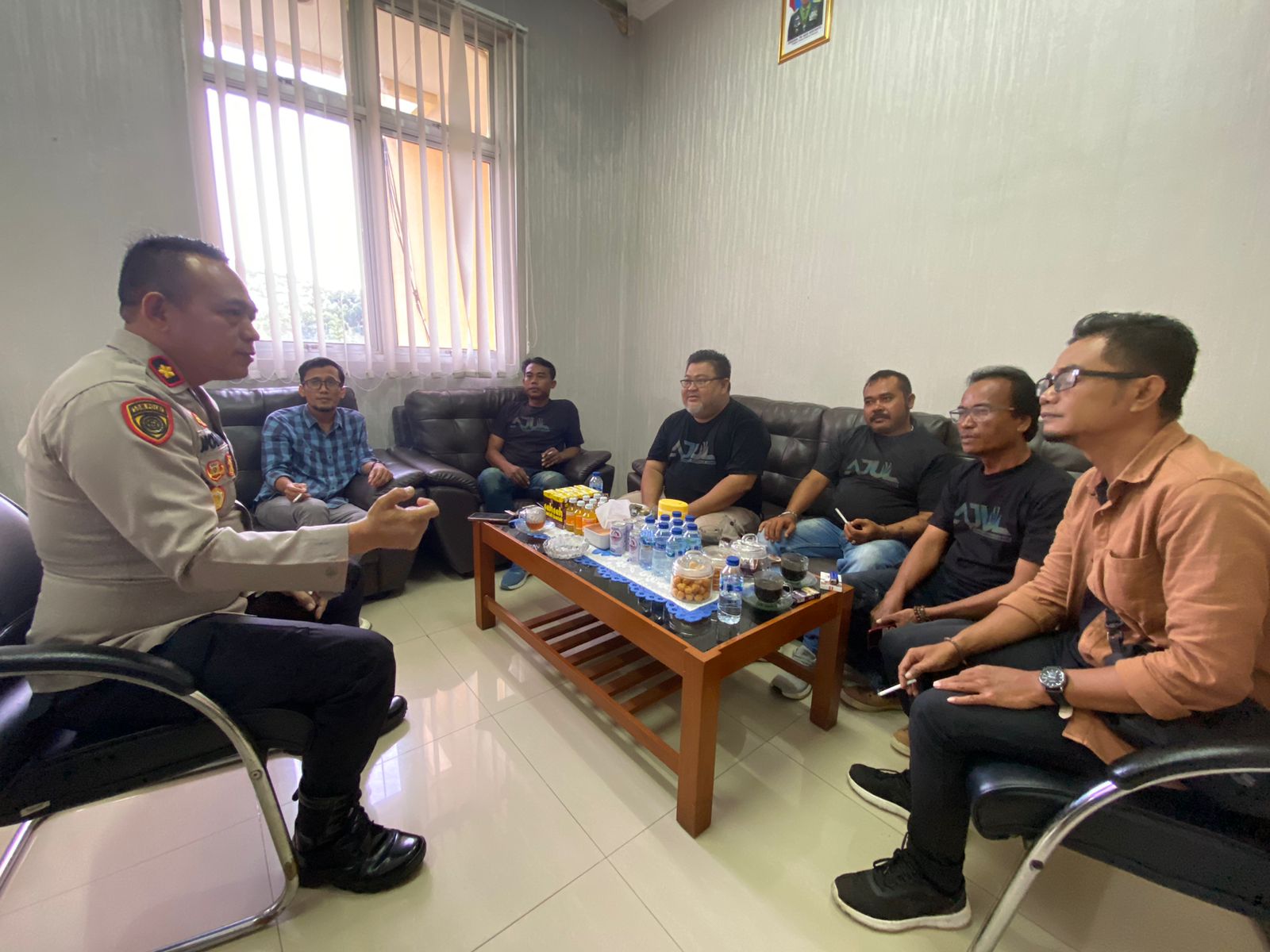 Wakaporles Lebak Terima Kunjungan Media yang Tergabung dari Aliansi Jurnalis Lebak