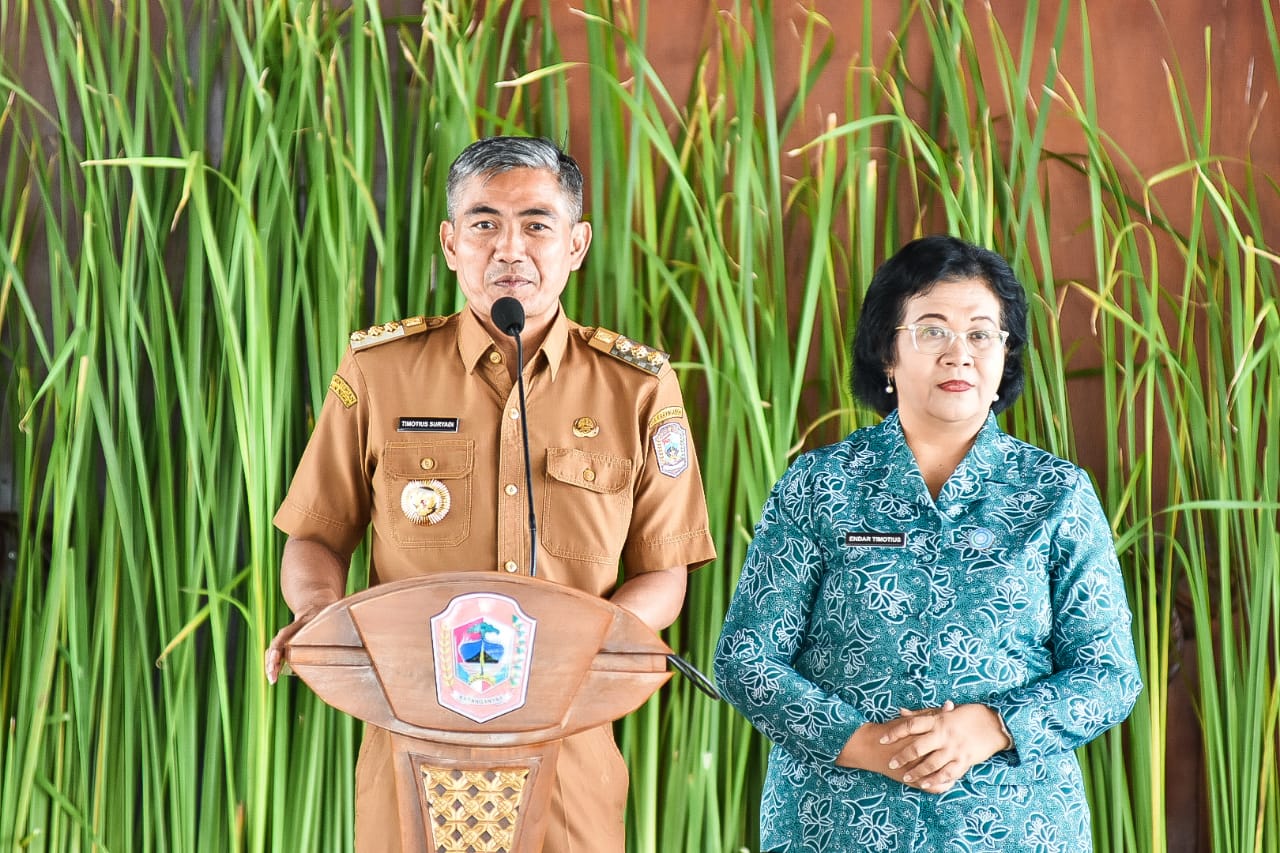 Pemkab Gelar Lepas Sambut Mantan Bupati Dan PJ Bupati Kabupaten Karanganyar