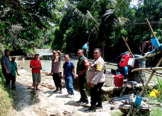 Polsek Tanah Jawa Hentikan Galian C Ilegal