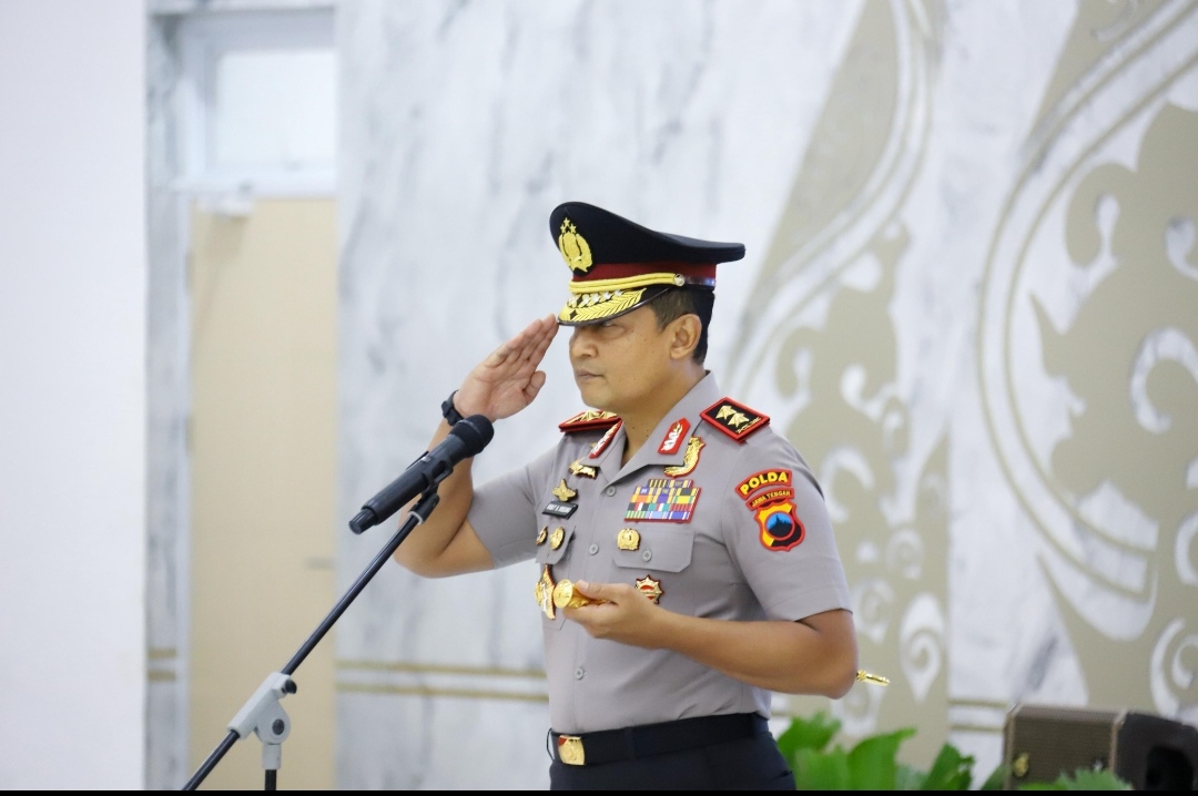 Awali Tahun 2026, Kapolda Jateng Pimpin Sertijab 6 PJU dan 13 Kapolres di Gedung Borobudur