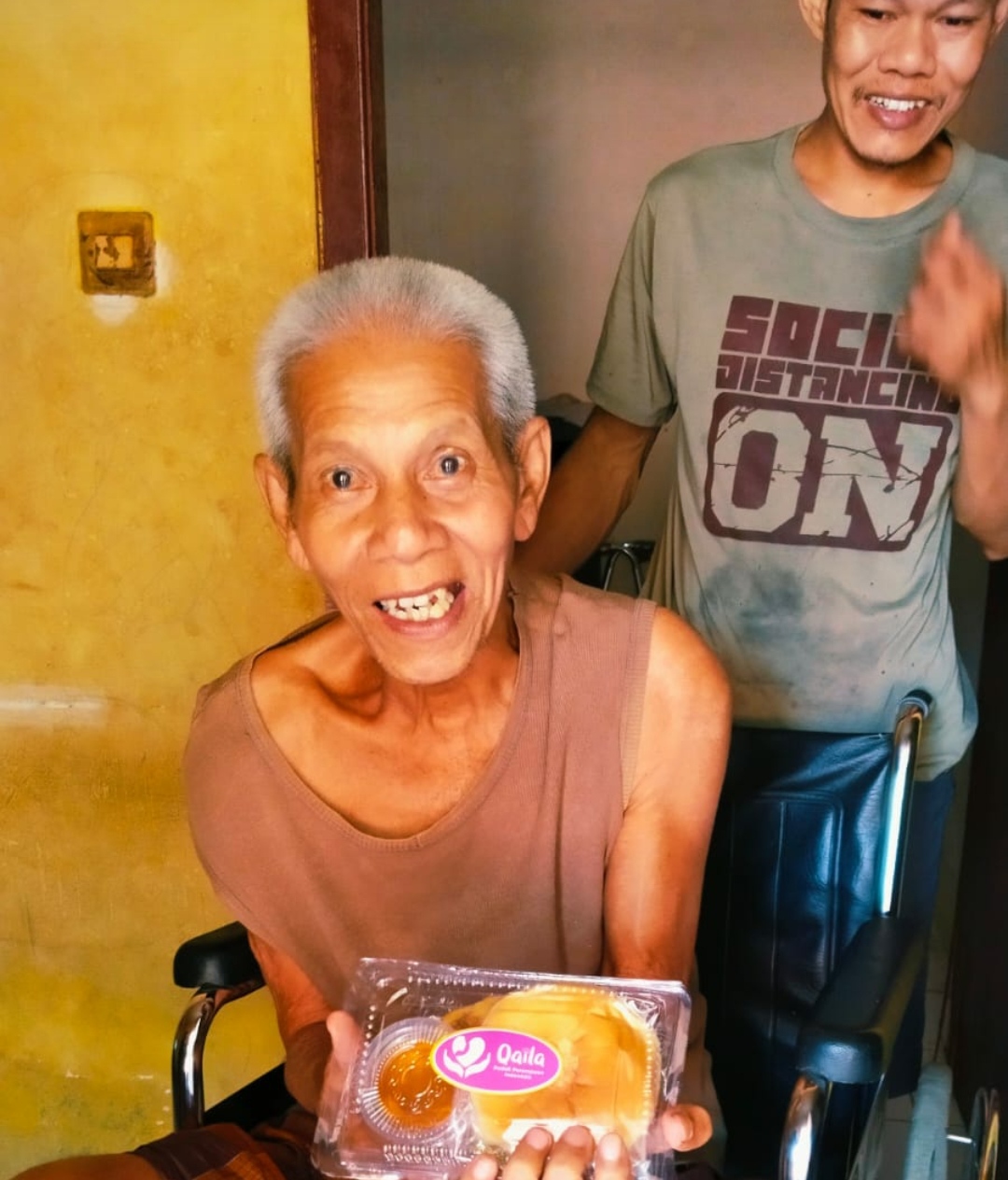 PPIQAILA Tebar Berkah di Menteng, Warga Antusias Sambut Jumat Berkah Perdana   