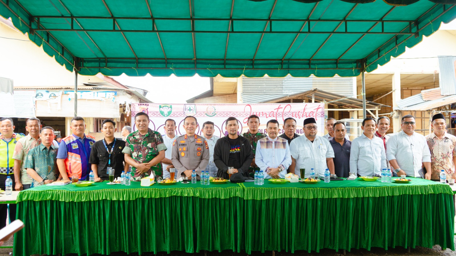 Kapolres Aceh Tenggara Bersama Forkopimda Melaksanakan Jum’at Curhat di Pajak Pagi