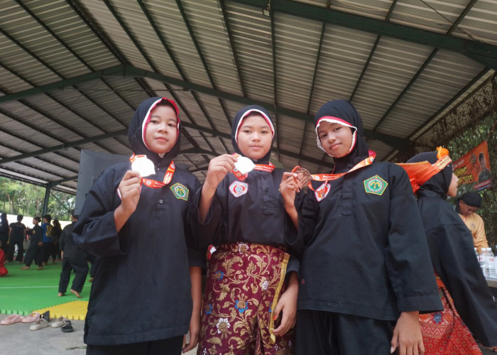 Pesilat Cilik SDN Kemiri II Raih Prestasi Gemilang di AKC Tingkat Nasional