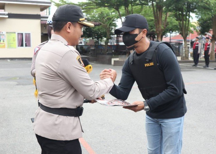 Ungkapan Kasus Narkotika 1 Kg Sabu, Kapolres Aceh Tenggara Beri Penghargaan kepada Sat Intelkam Polres Agara