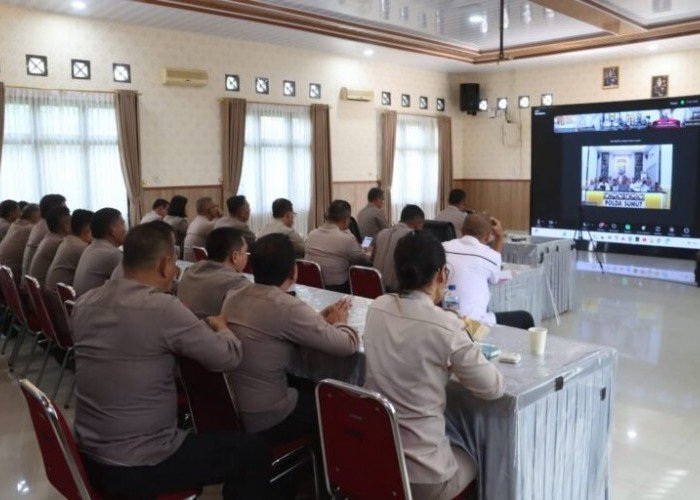 Kapolres Simalungun Ikuti Arahan Kapolda Sumut Terkait Persiapan Pengamanan May Day 2025