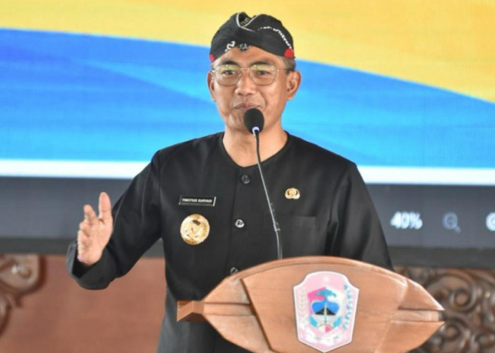 PJ Bupati Karanganyar Timotios Suryadi Hadiri Pelantikan Pengurus APSI Pengawas Jembatani Kesenjangan Guru dan