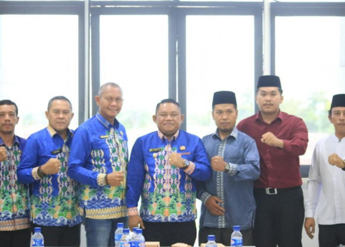 Wabup Jamri Terima Audiensi Forum Pesantren Labuhanbatu Bahas Peringatan Hari Santri Nasional