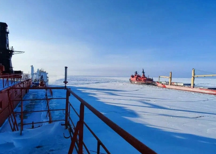 Jalur Laut Utara Mulai Menantang Suez, China hingga India Berebut Posisi di Arktik