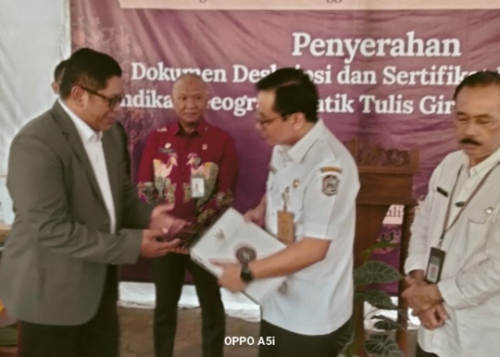 Batik Tulis Girilayu Diusulkan Jadi Indikasi Geografis, UNS: Lindungi Keaslian dan Dongkrak Ekonomi Perajin