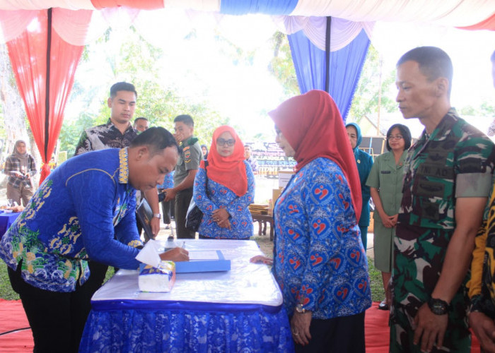 Bersama TNI-POLRI, Pemkab Labuhanbatu Peringati Hari Keluarga Nasional ke-31