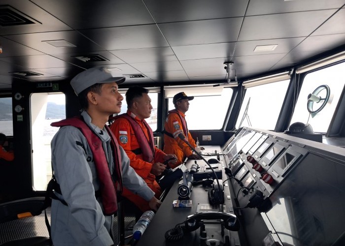 Bakamla RI Terjunkan RHIB Bantu SAR Korban Tenggelamnya KMP Tunu Pratama Jaya