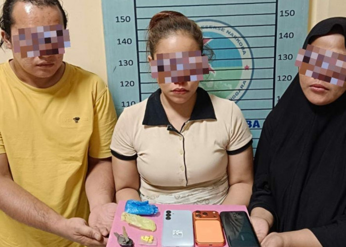 Belum Sempat Beredar, Lima Butir Pil Ekstasi Berhasil Diamankan Satresnarkoba, Tiga Pelaku Diamankan