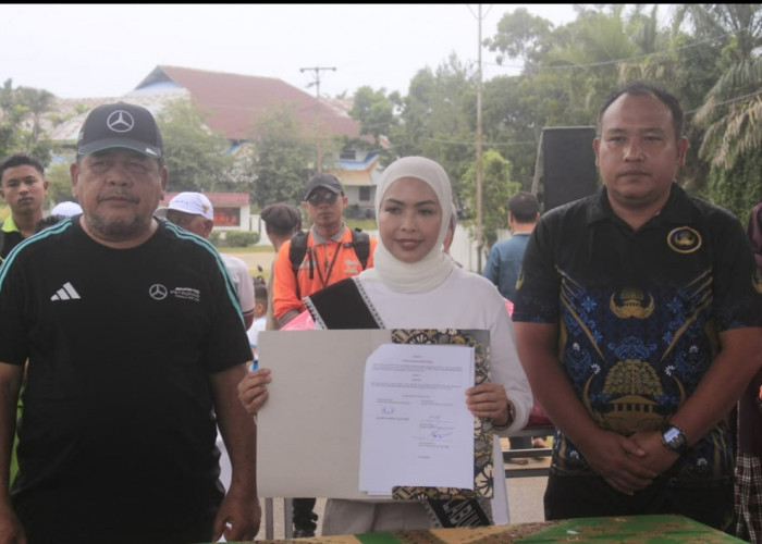 Sukseskan Ketahanan Pangan, Bunda Paud Labuhanbatu Memotivasi Anak-anak Menanam Sejak Dini