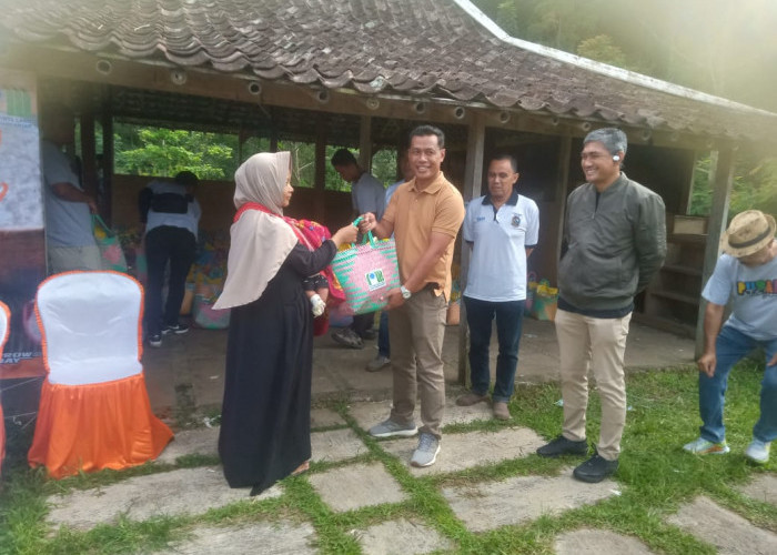 PUDAM Tirta Lawu Karanganyar Di HUT Ke 41 Peduli Pengendalian Inflasi Pangan Gelar Baszar Pangan Murah