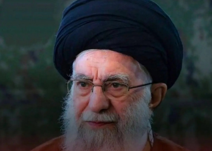 Ketua Komite Keamanan Iran Bantah Media Pro AS-Israel, Pemimpin Tertinggi Iran Dalam Kondisi Sehat