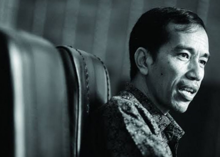 Mengungkap Pratanda Kejayaan dan Kejatuhan Jokowi