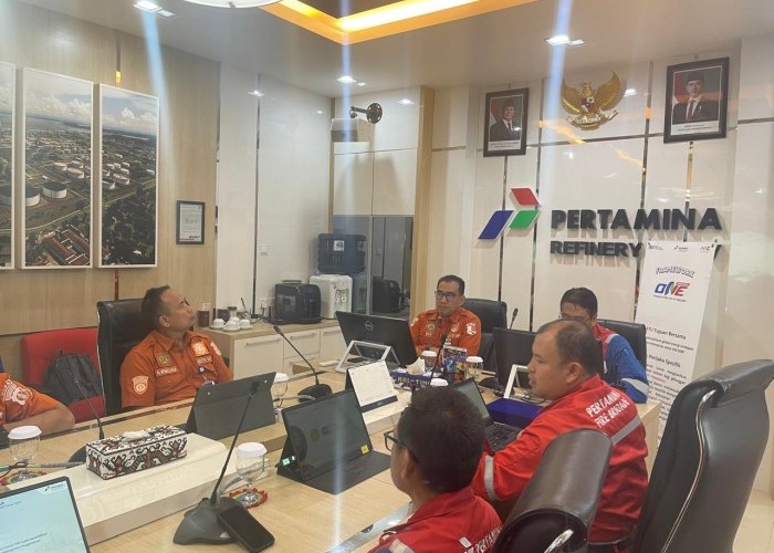 Baharkam Polri Serahkan Hasil Audit SMP: PT. KPI RU V Balikpapan Lolos dengan Predikat “Gold”