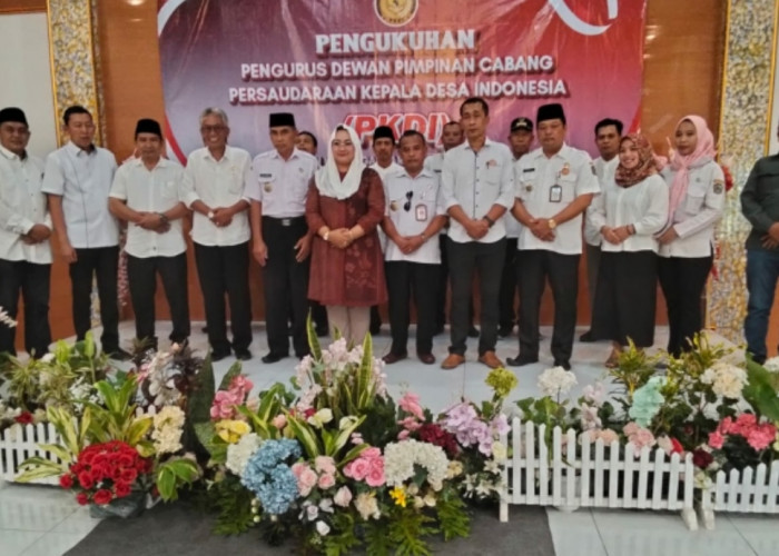 Yakub Ardani Kpl Desa Lempong Jenawi Dikukuhkan Menjadi Ketua DPC PKDI Karanganyar