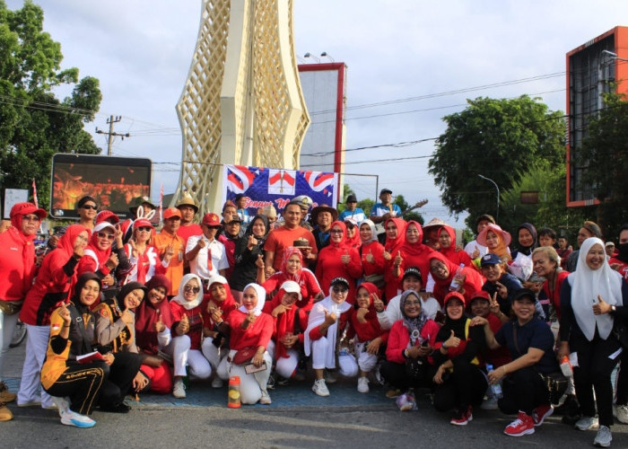 Wakil Bupati Ikuti Senam Massal Gebyar Merah Puti