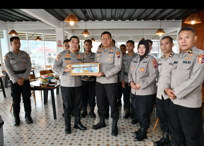 Supervisi Magang  Dan Penelitian  PASIS AKPOL Angkatan 57 DI Polres Karanganyar