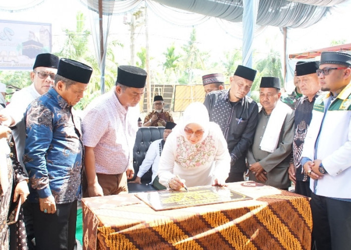 Plt. Bupati Labuhanbatu Resmikan Masjid di Panai Tengah