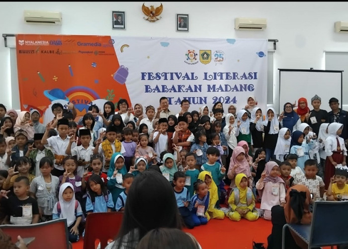 Semangat Literasi, Festival Babakan Madang Hidupkan Kembali Budaya Membaca