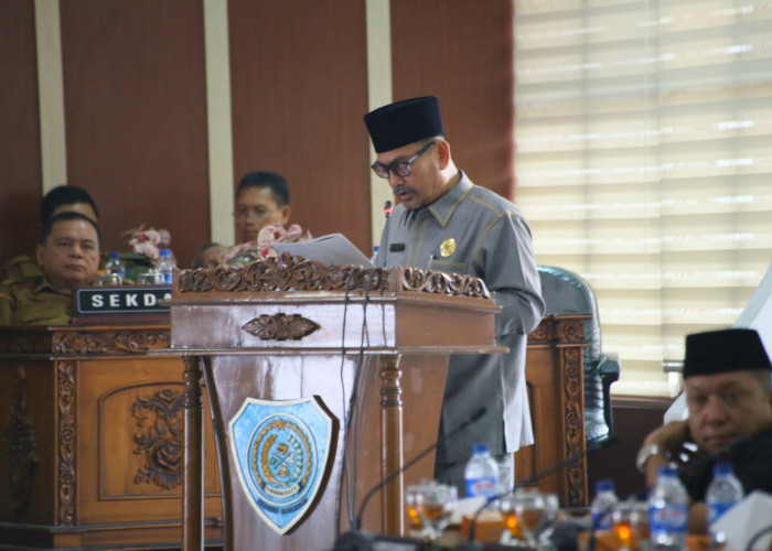 Plt. Bupati Labuhanbatu Sampaikan Nota Pengantar Pembahasan Ranperda RPJPD