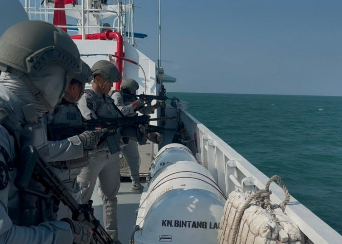 Bakamla RI Gelar Latihan Menembak di Perairan Batam, Uji Kesiapan Sistem Persenjataan
